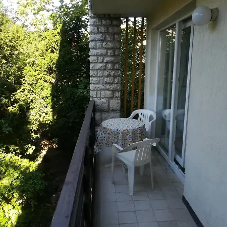 Krisztina Apartment *