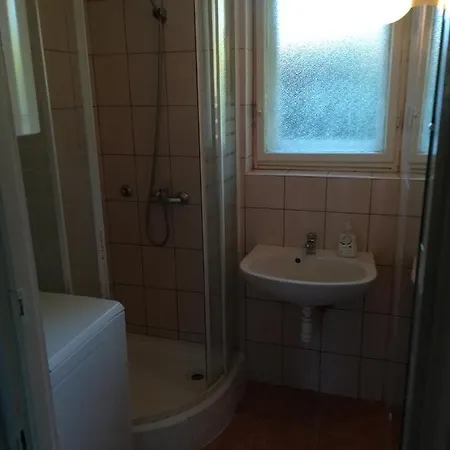 Krisztina Apartment *
